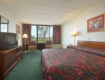 Baymont By Wyndham Batavia - Darien Lake Habitación foto